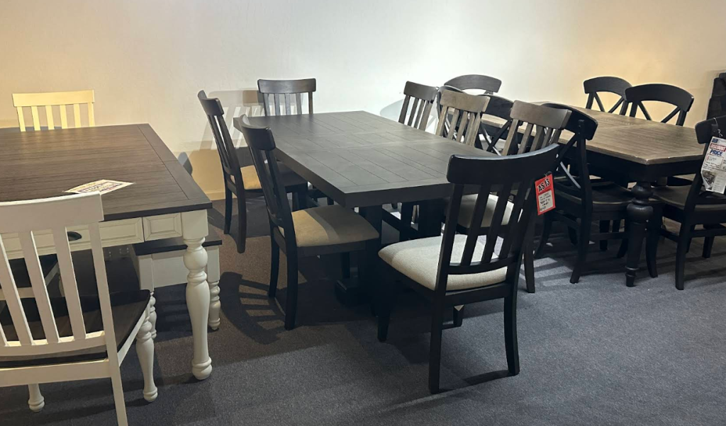 Furniture Plus in Mesa, AZ