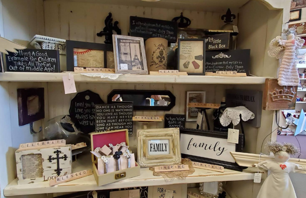 The Rustic Hutch in Mesa, AZ